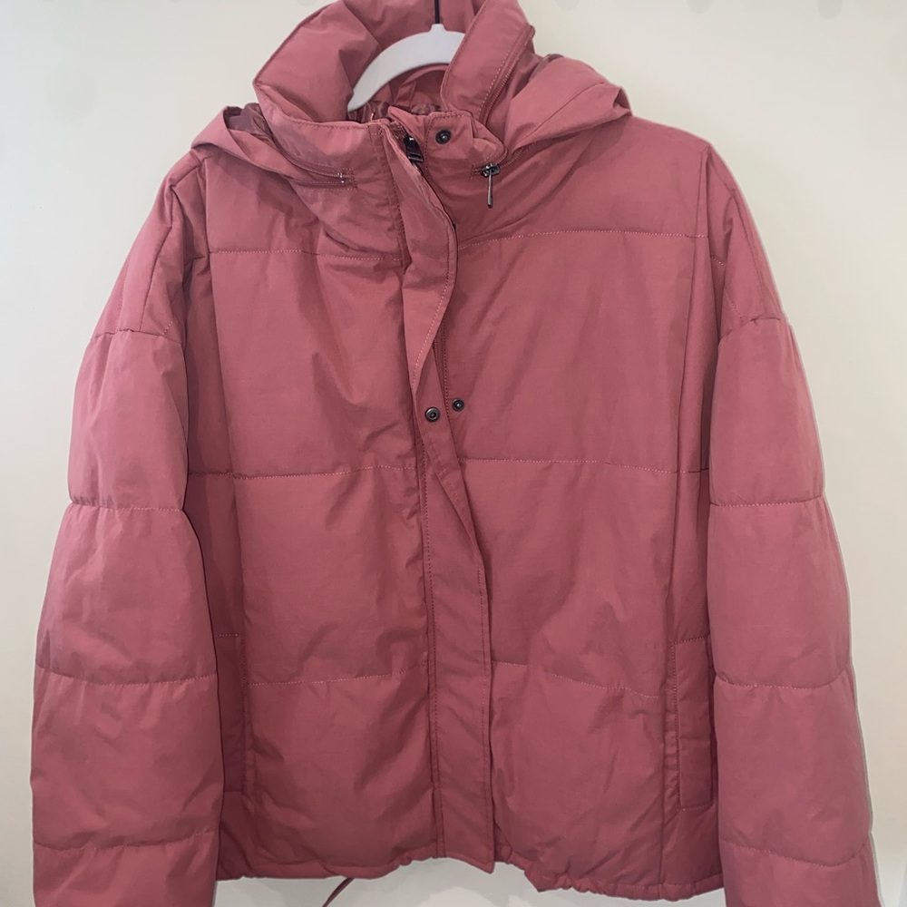 American Eagle Outfitters Pink Puffer Jacket High Collar Quilted